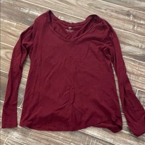 Burgundy long sleeve tee shirt v-neck